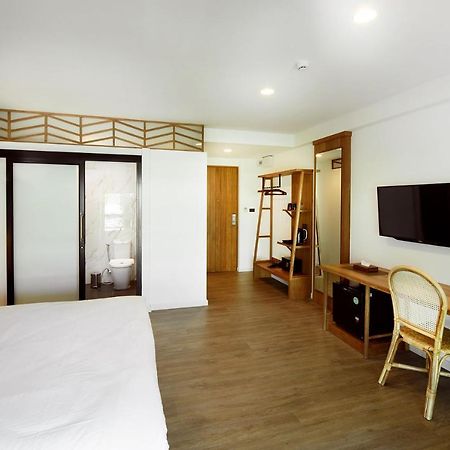 Himku Hotel - Adult Only Chiang Mai Exterior foto